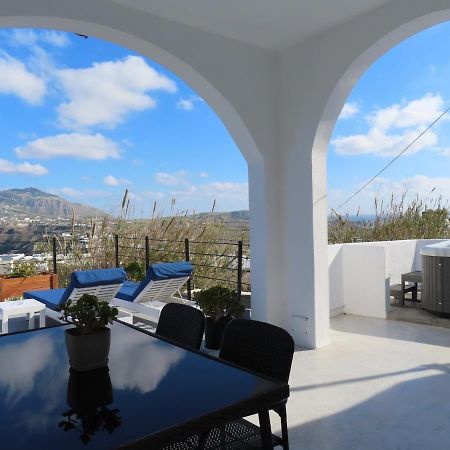 Villa Solasta #1 With Jacuzzi In Santorini อาโกรตีรี ภายนอก รูปภาพ